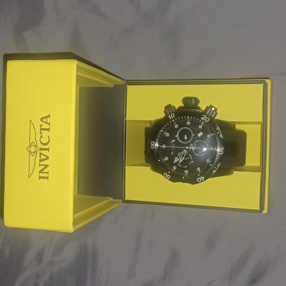 Brand new Invicta men watch